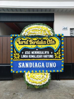 Papan Bunga Duka di Pulasaren